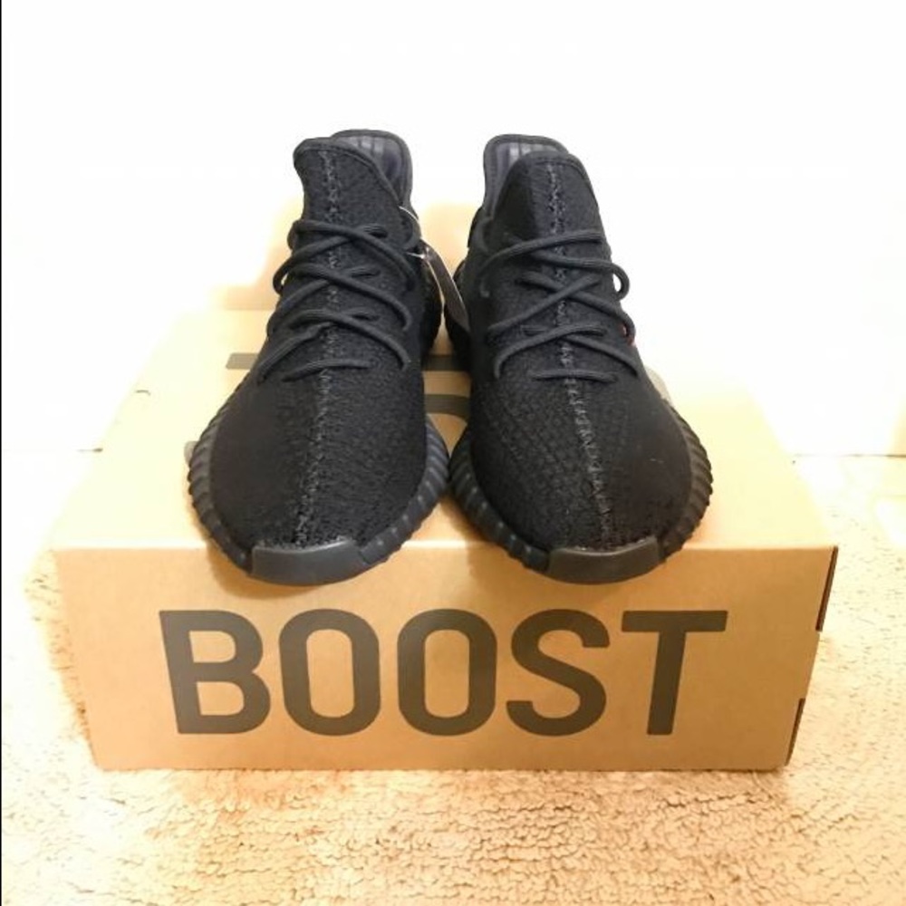 AUTHENTIC Yeezy Boost V2 "BRED" | Men's size 8.5