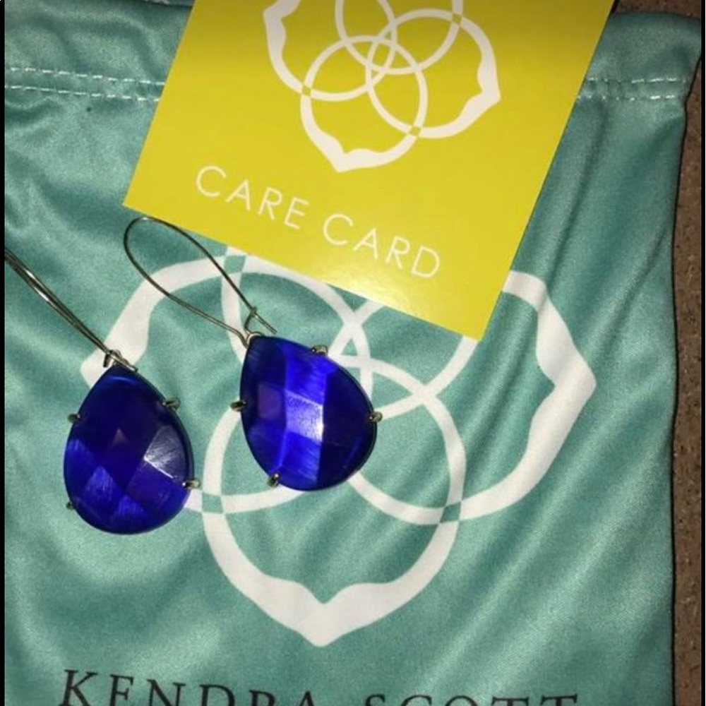 Allison rare cobalt blue Kendra scott earrings