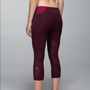 Lululemon : Inspire Crop