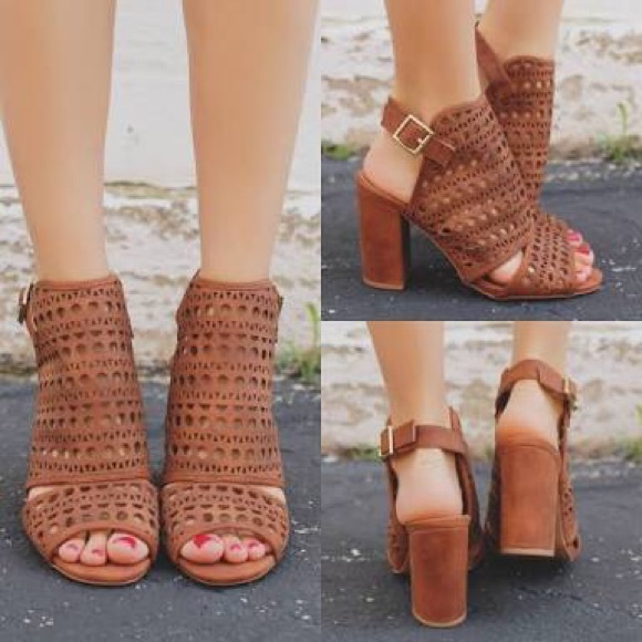 🎉🍯 New Cognac Booties - Picture 6 of 7