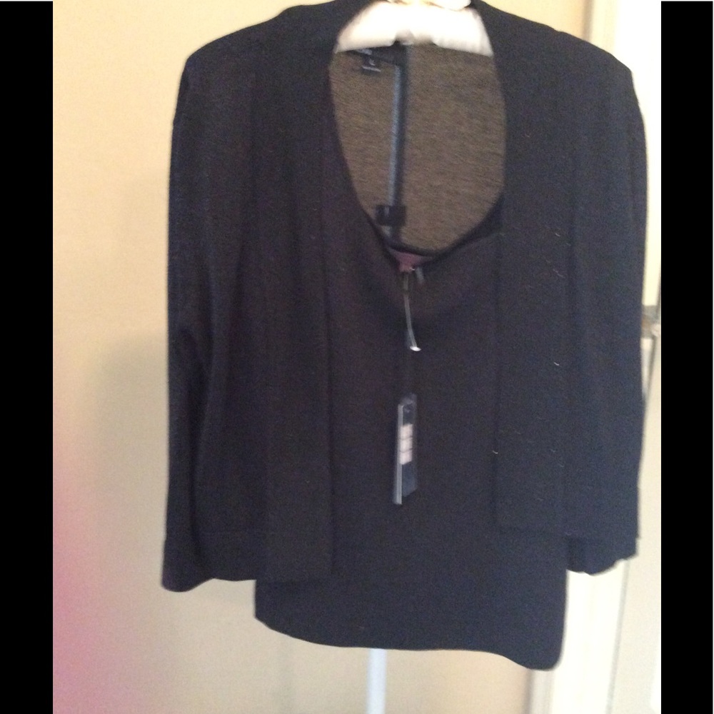 Shell with black shrug
