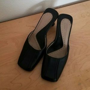 Kenneth Cole Reaction Heels
