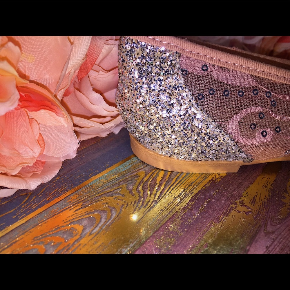 🎉✨New Silver Glittery Flats Great For Easter 🐣 - Picture 6 of 7