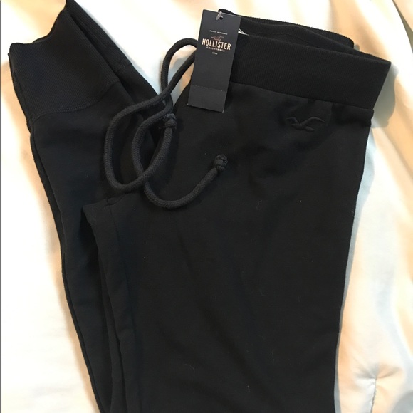 Hollister Joggers - Picture 1 of 1