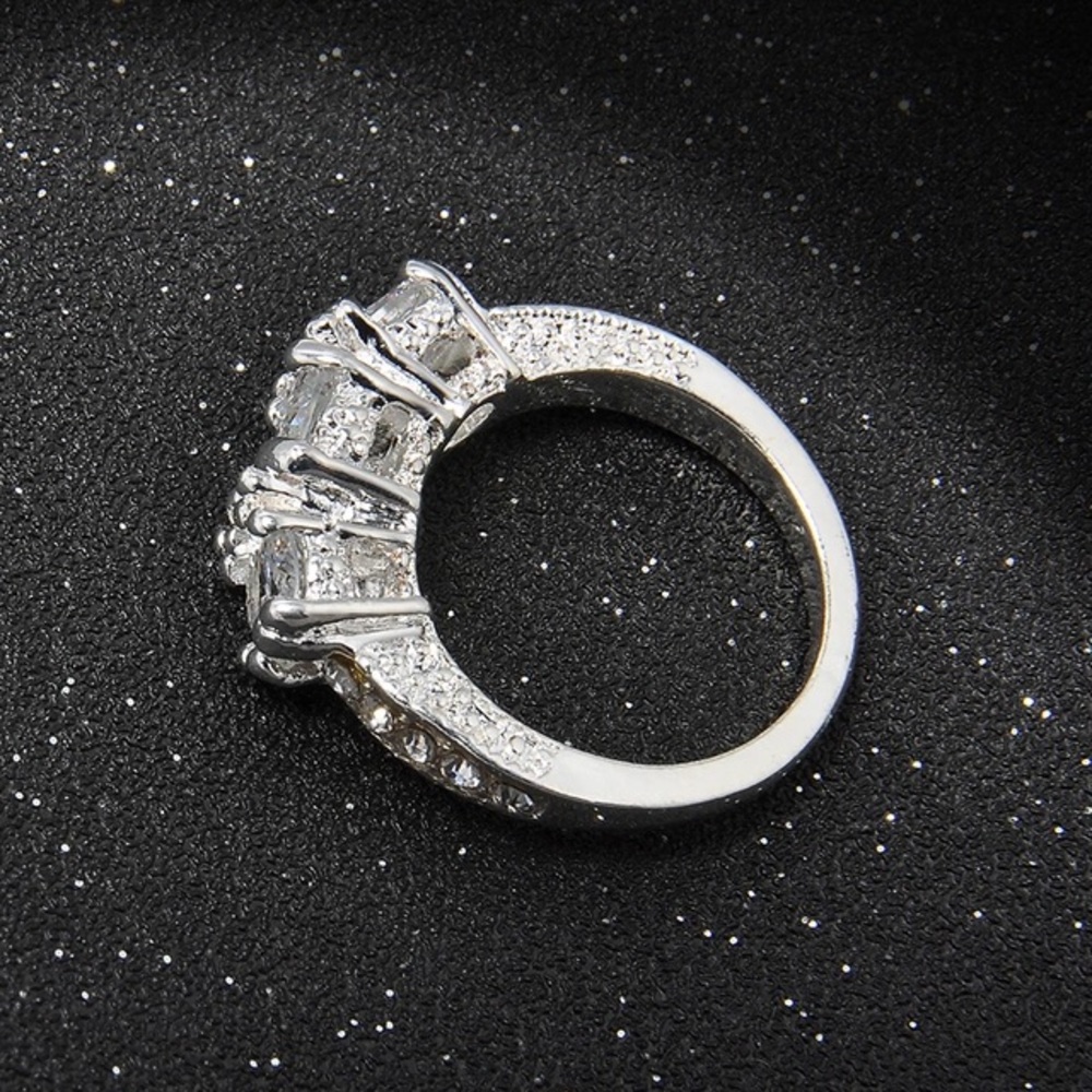 Engagement Ring - Picture 2 of 5