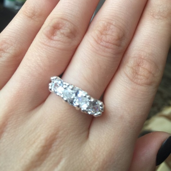 Engagement Ring - Picture 4 of 5