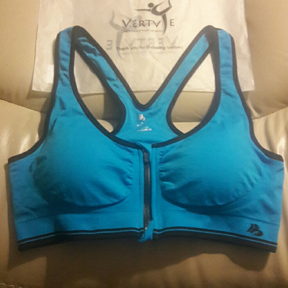 Sports bra