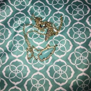Kendra Scott necklace