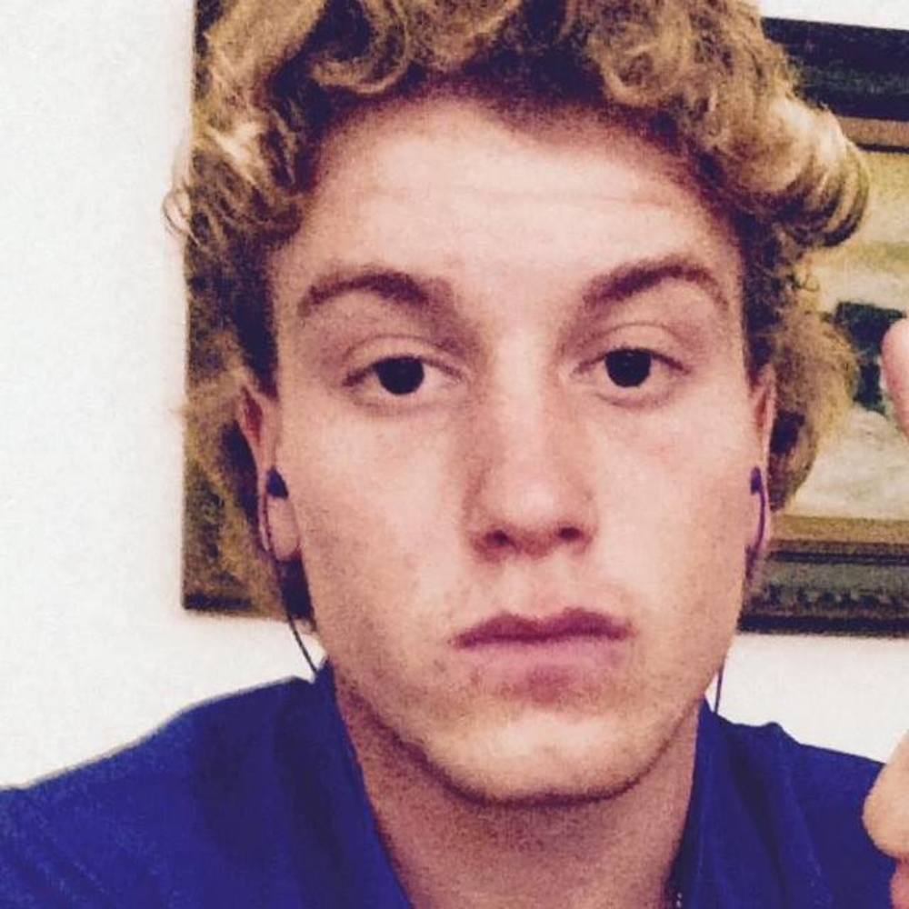 Meet your Posher, Seth