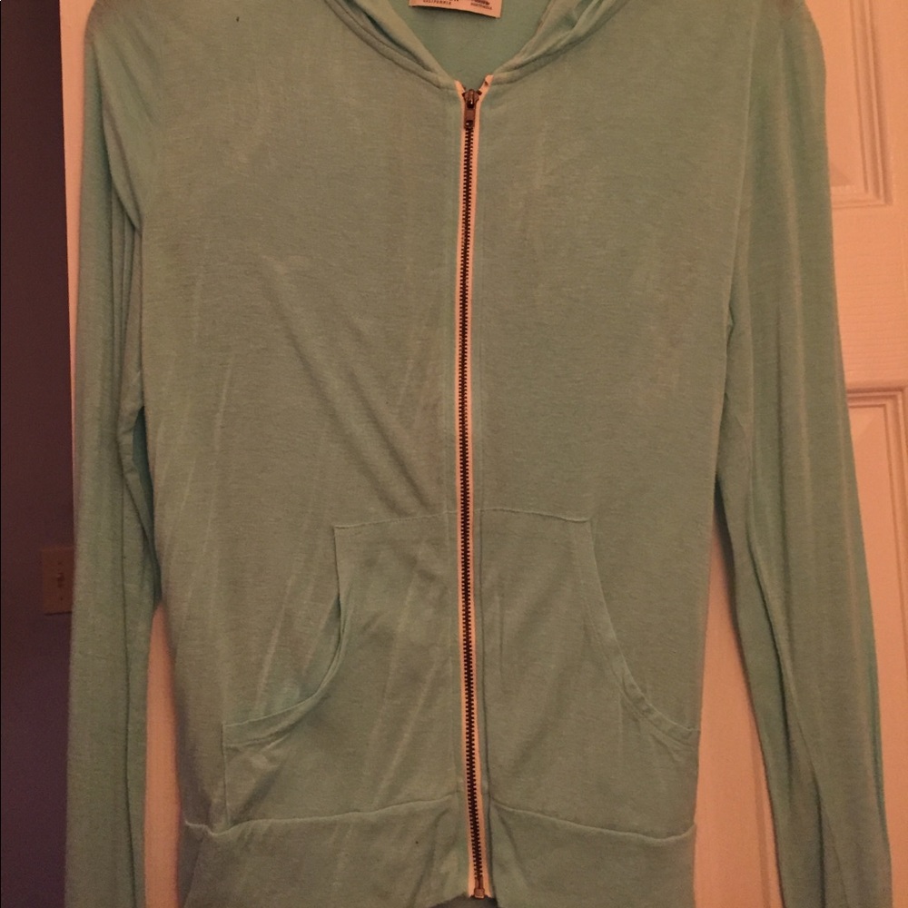 Lightweight hollister zip up hoodie