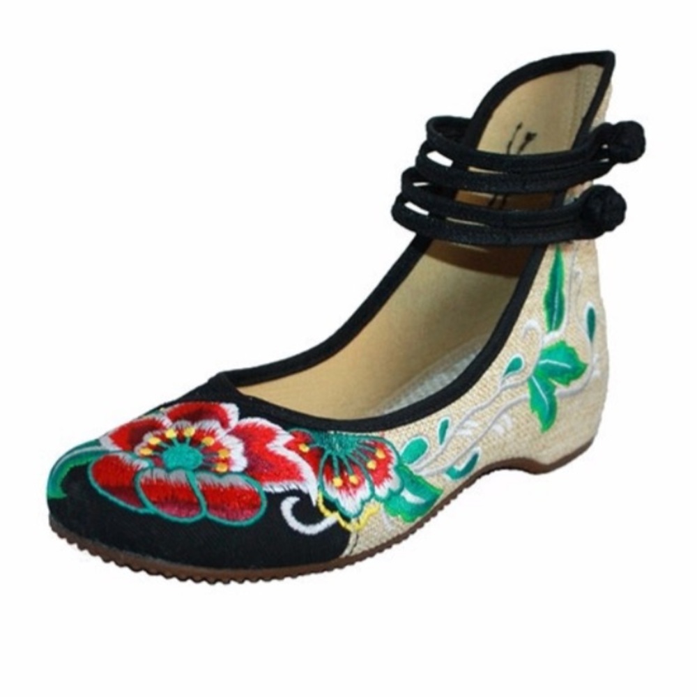 Chinese embroidered ballet slippers!!
