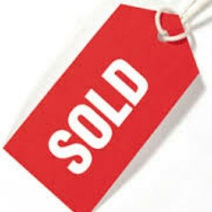 **SOLD in Bundle on Poshmark*Urban Rustic Pressed