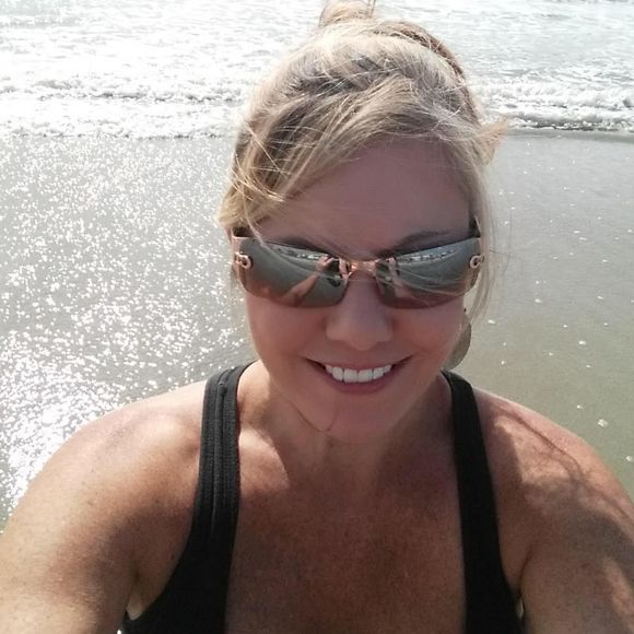 Meet your Posher, Nancy - Picture 1 of 1