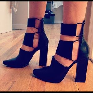 Alexander Wang Mackenzie boots/bootie
