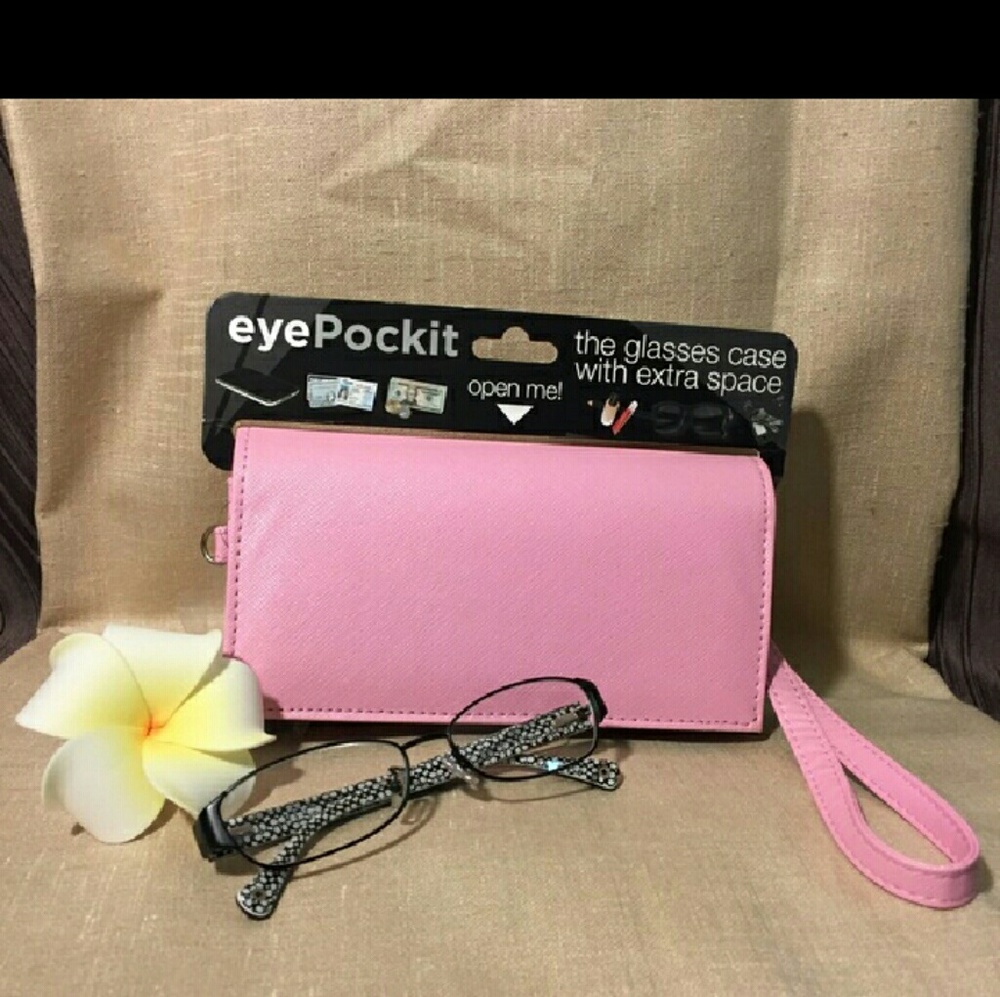 Weekend Ssle!!💕Eye Pockit Purse (Pink)💕