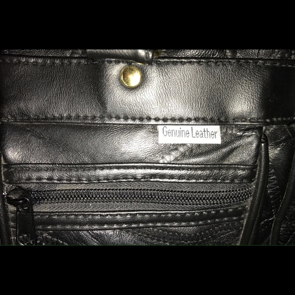 LEATHER DUFFLE BAG. - Picture 3 of 8