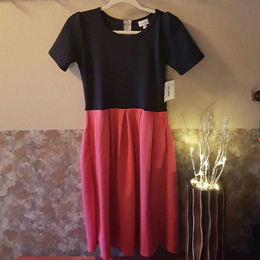 Lularoe Amelia Size S
