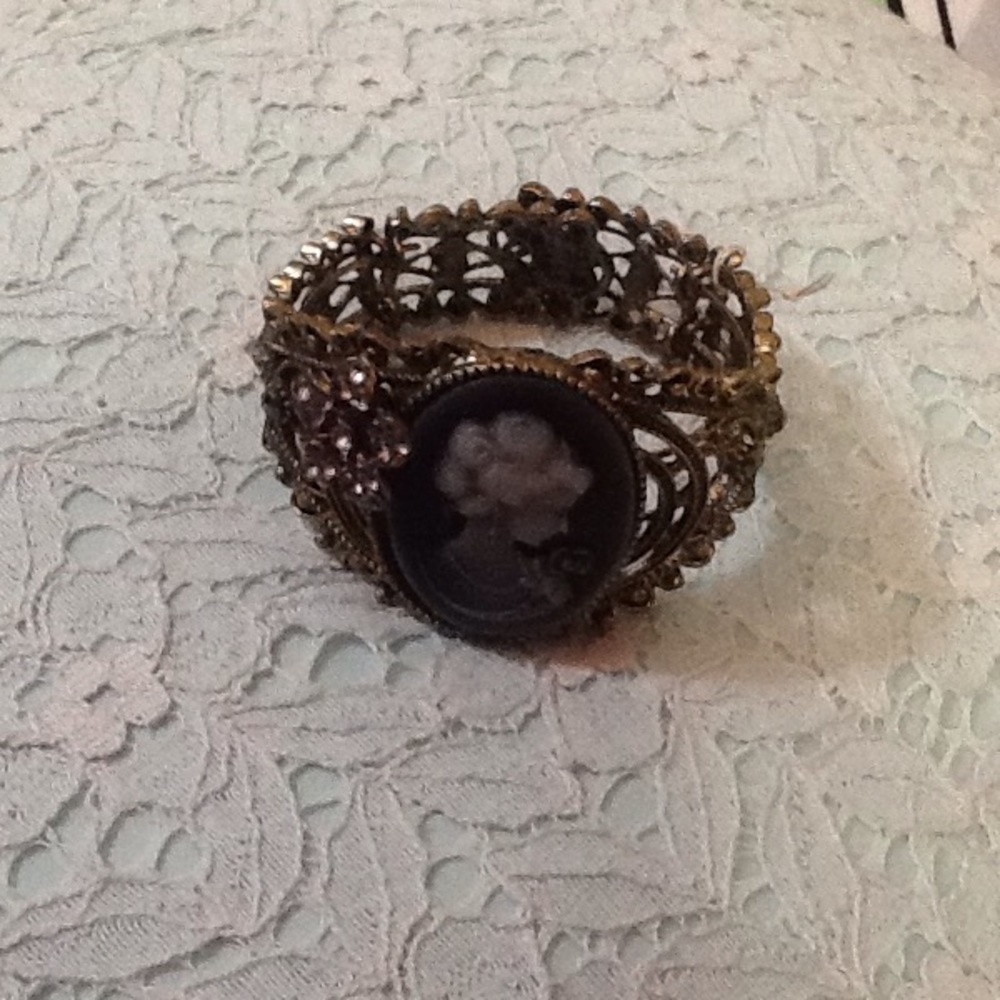 Gorgeous Cameo Cuff Bracelet