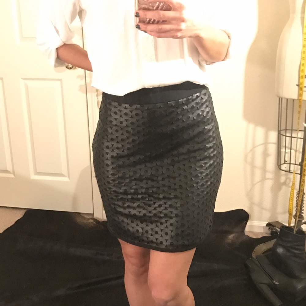Faux leather textured skirt