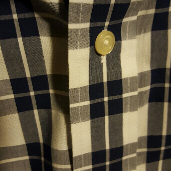 Izod blue plaid buttondown - Picture 3 of 3