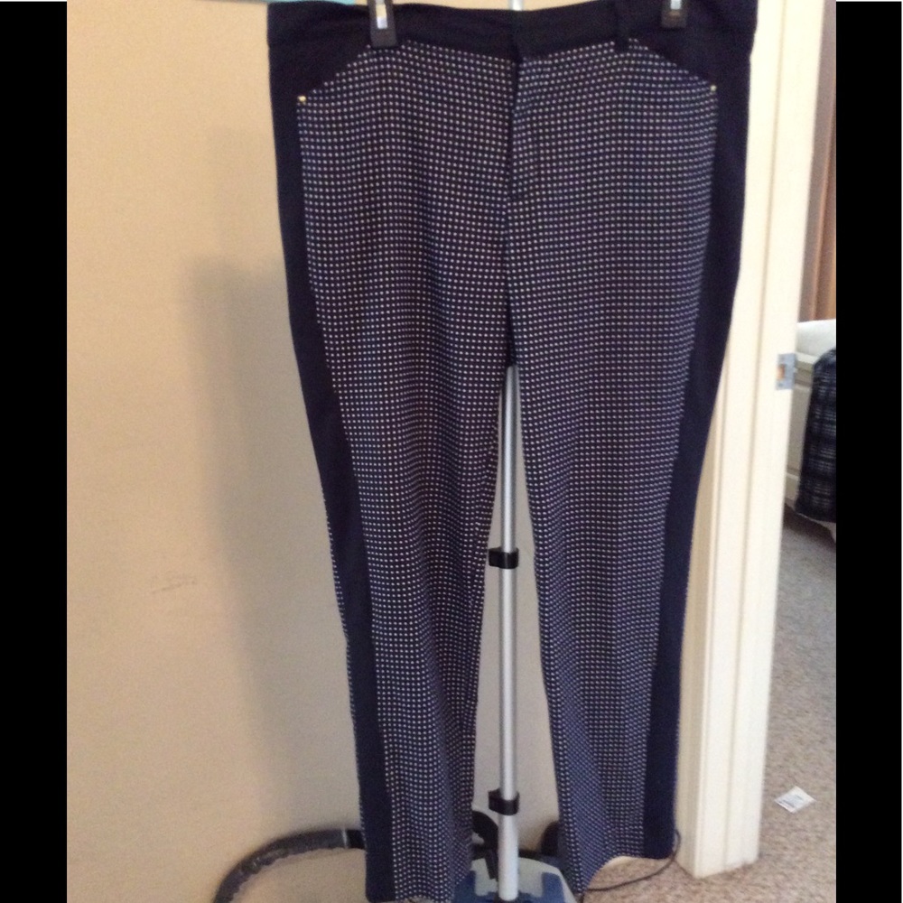 Blue and white polka dot w side stripe