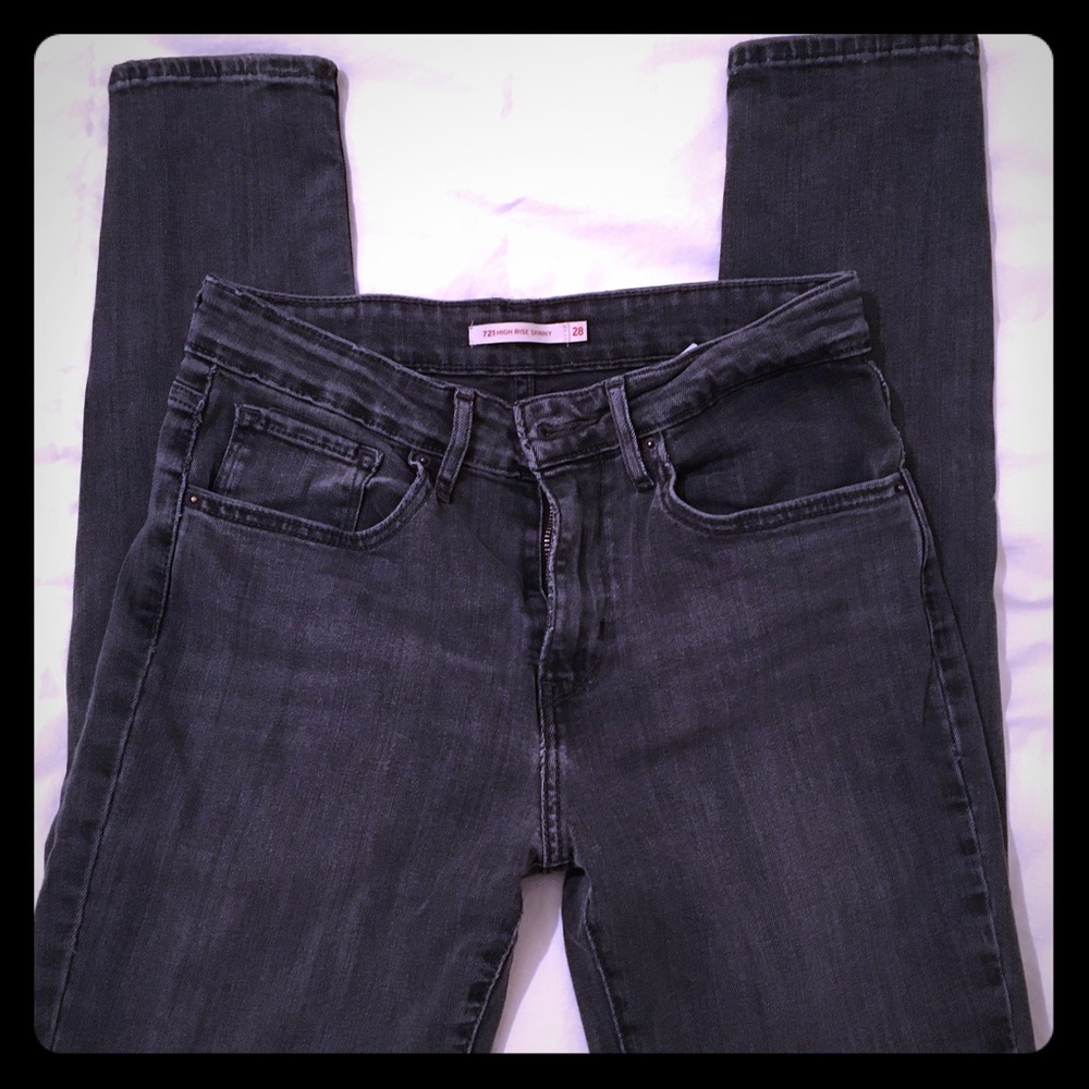 Grey Skinny Jeans Levi's Size 28
