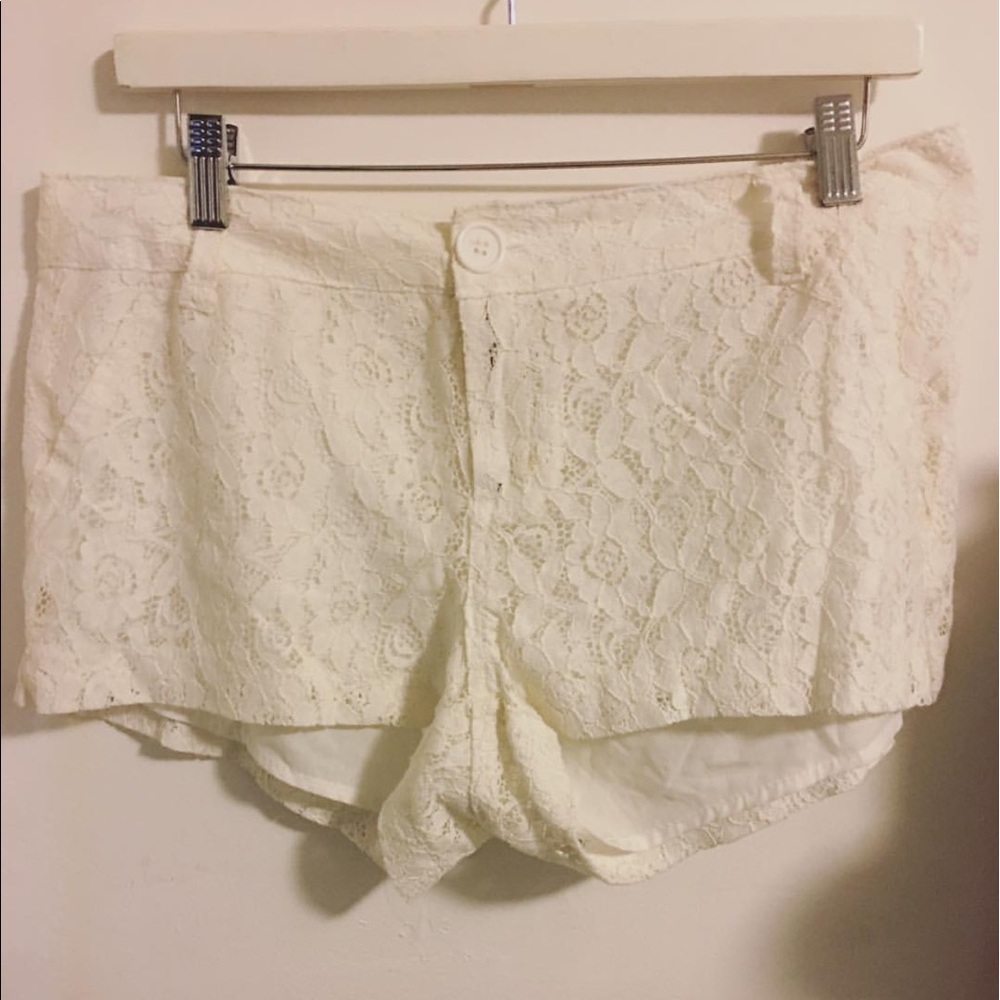 Lace shorts
