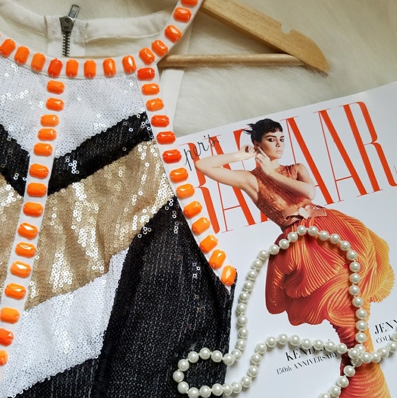 Sleeveless White Chiffon Sequin Dress Size 6 - Picture 2 of 6