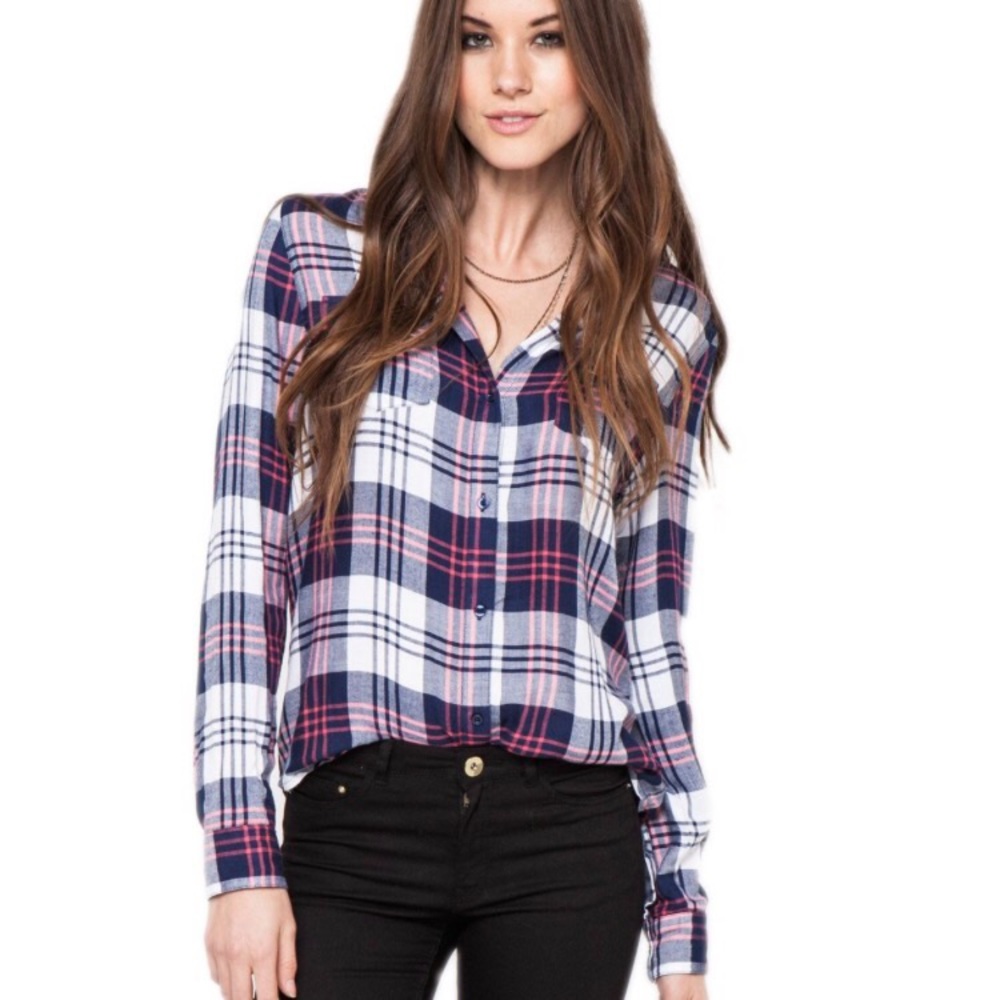 O'Neill Plaid Women's Top ♦️🔹♦️