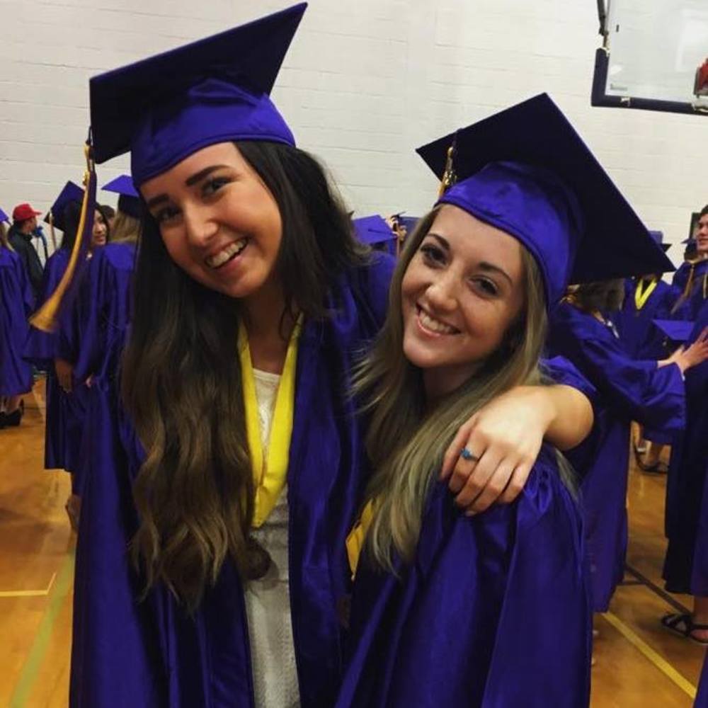 Meet your Posher, Sierra