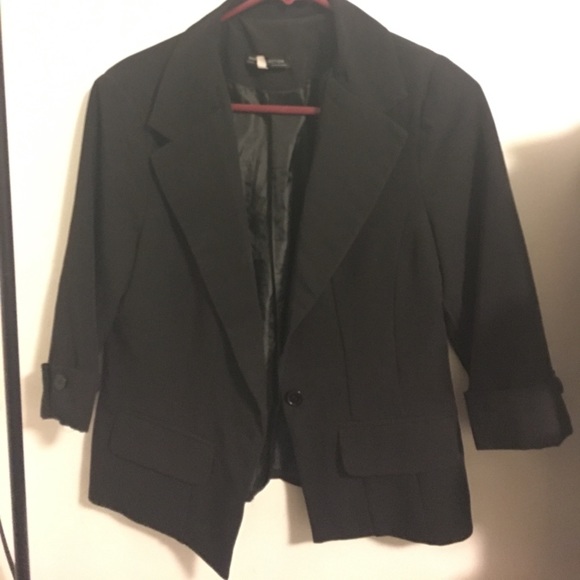 Blazer - Picture 1 of 1