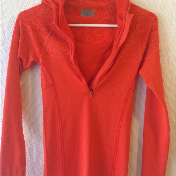 Athleta Twist Half Zip Hoodie SOLD - Picture 2 of 5
