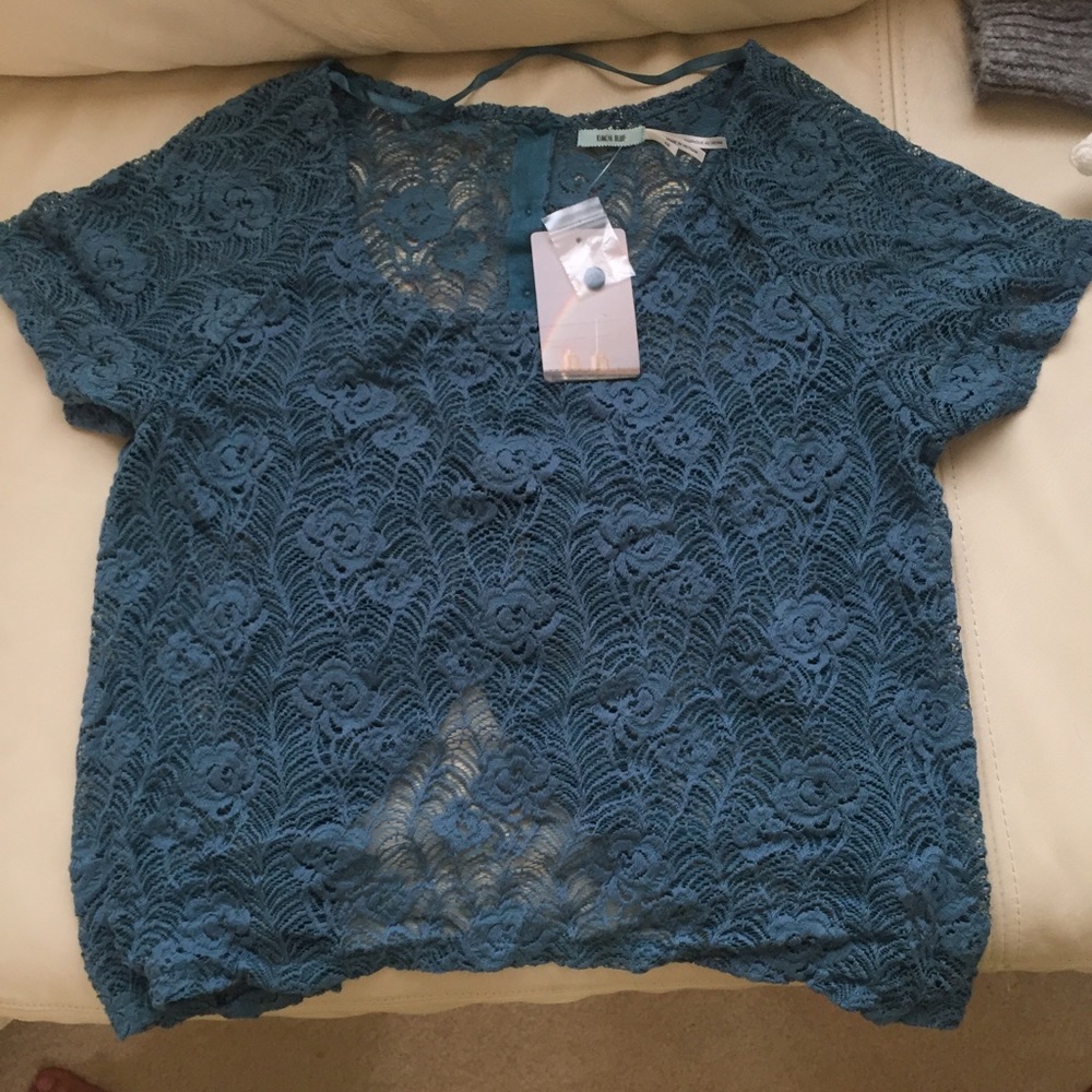 BRAND NEW urban outfitters floral lace top