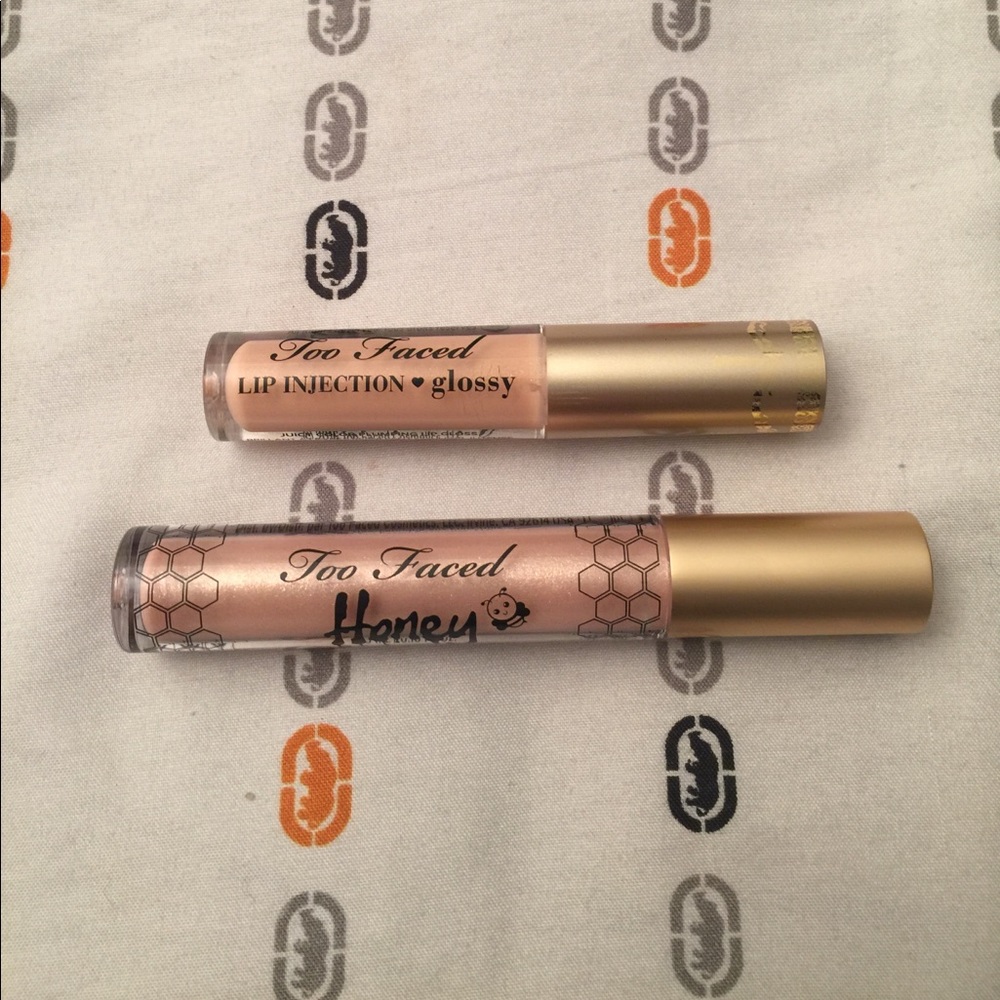 Too Faced Lip Bundle: 1 full size & 1 deluxe mini!