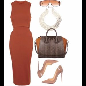 Cute Topshop nude midi dress!