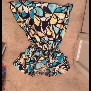 Beautiful Vneck Babydoll top!