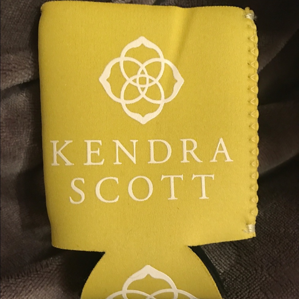 Kendra Scott koozie