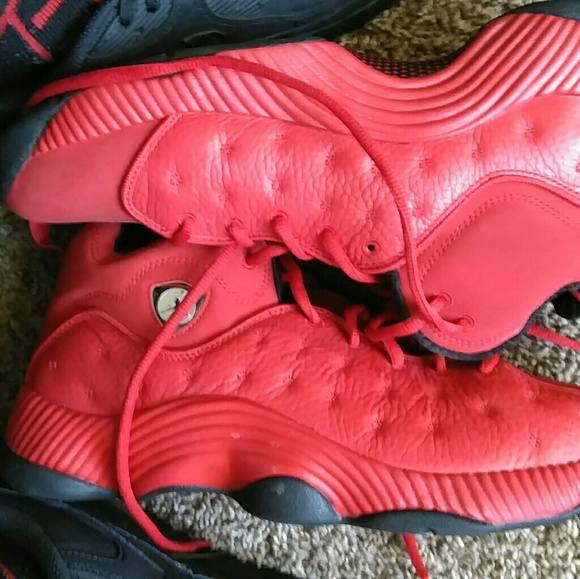 Air Jordan - Picture 1 of 3
