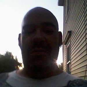 Meet your Posher, Efrain