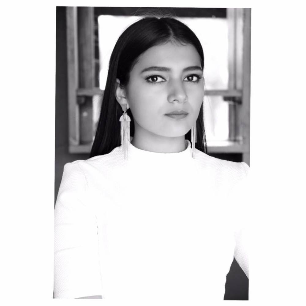 Meet your Posher, Lolo