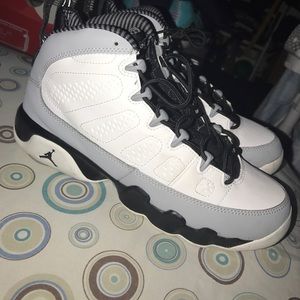 Selling Air Jordan Baron 9 sz 6.5y 9/10 condition