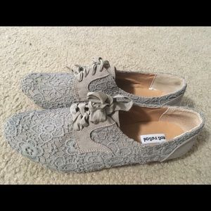 Not Rated Grey Oxfords Brand New Size 8.5