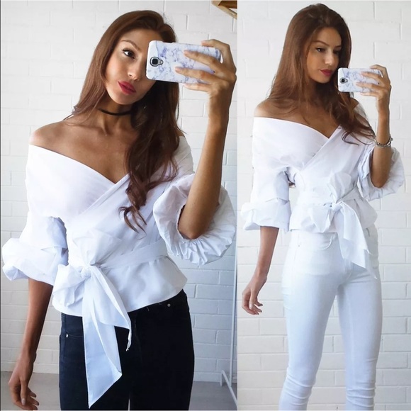⭐️Crisp White Tie Waist Blouse 🌟 - Picture 3 of 6