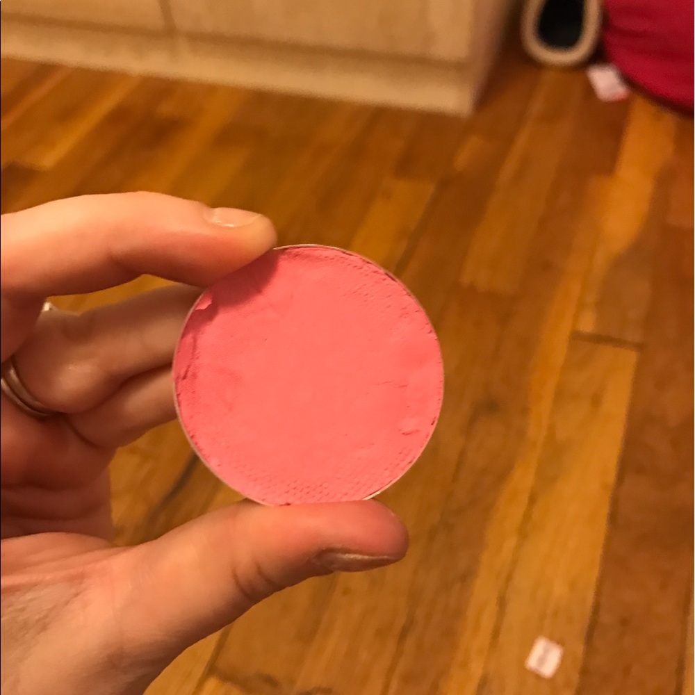 Mac sweetness blush discontinued