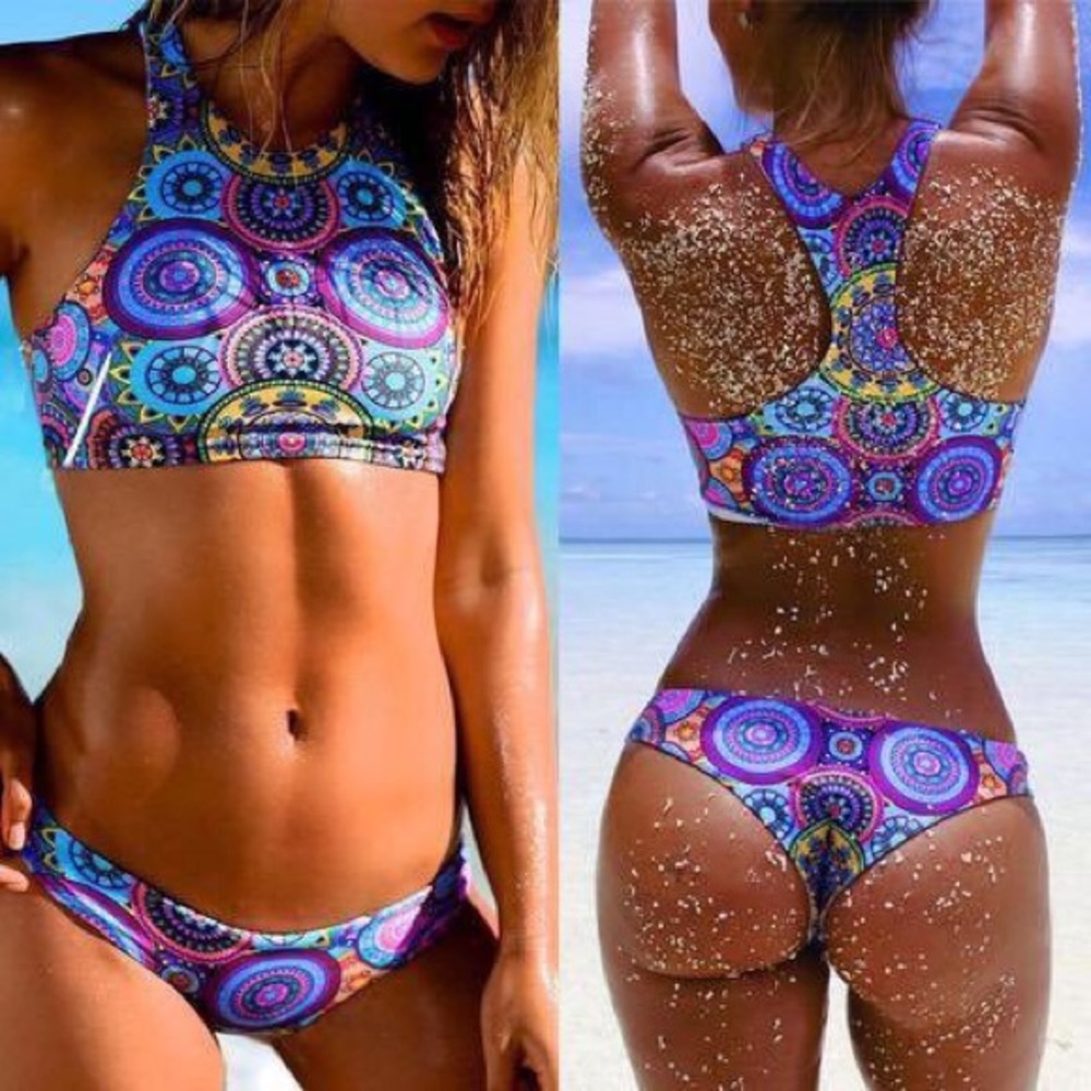 ✨MAKE OFFER✨ High neck circle bikini set! 🌼