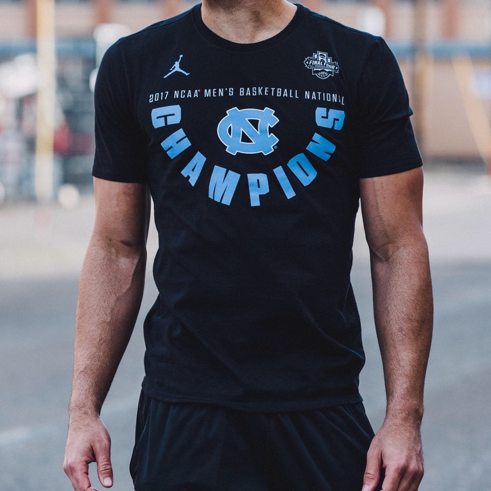 Nike Jordan UNC NCAA Official Locker Room Shirt