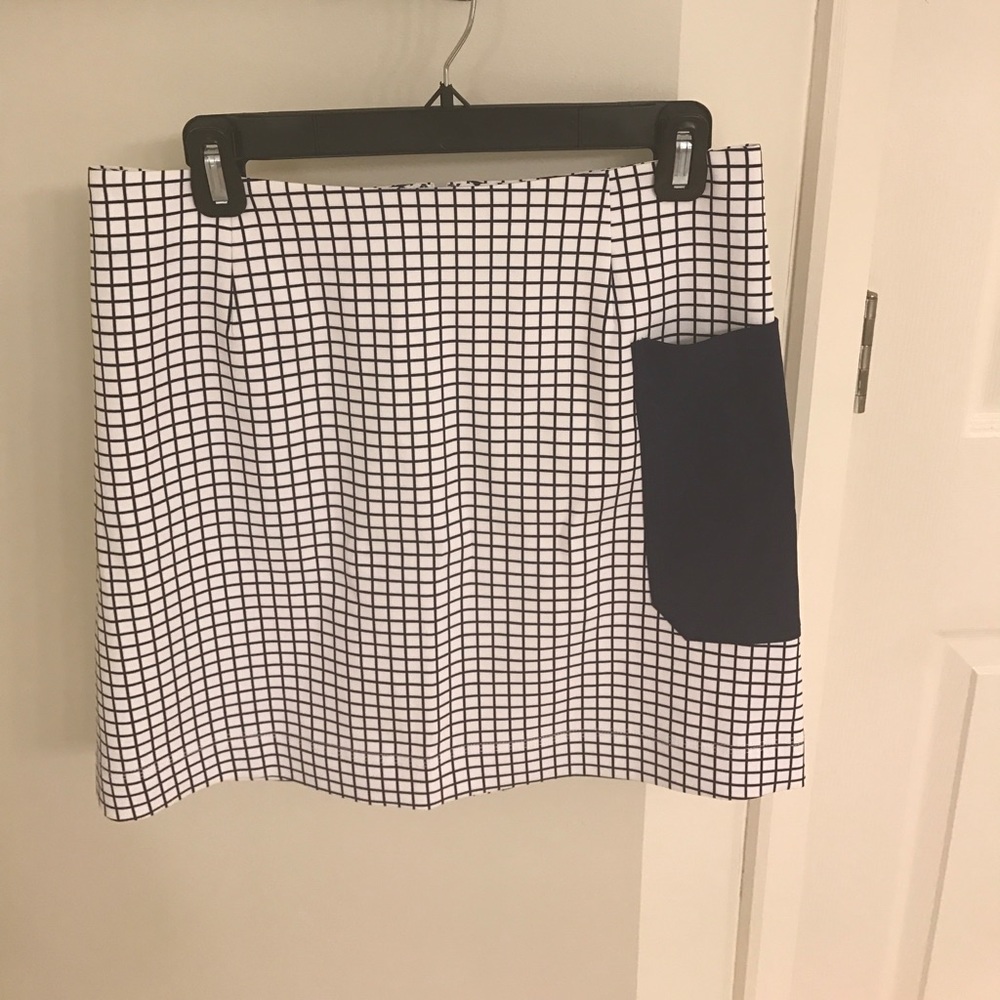 NWOT Tory Burch Tory Sport skirt size S/P