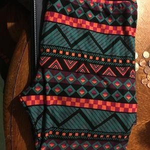 Tc Lularoe Leggings