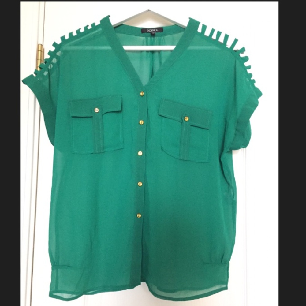 Xoxo Cold Shoulder Top