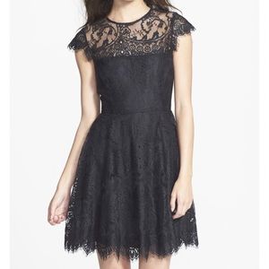 BB Dakota Blade Lace Dress